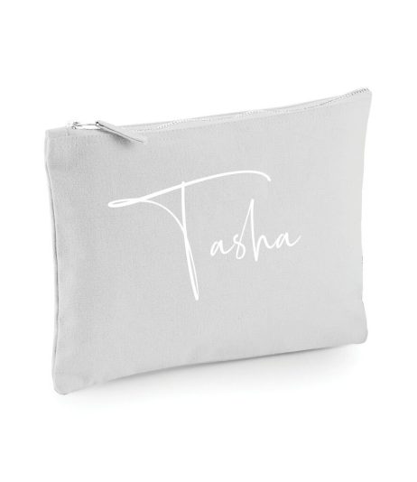 Chic Personalised Makeup Bag: The Perfect Bridesmaid & Wife Gift