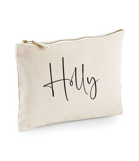 Chic Personalised Makeup Bag: The Perfect Bridesmaid & Wife Gift