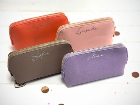 Personalised Bridesmaid Cosmetic Bag: Custom Gift for Your Bridal Party